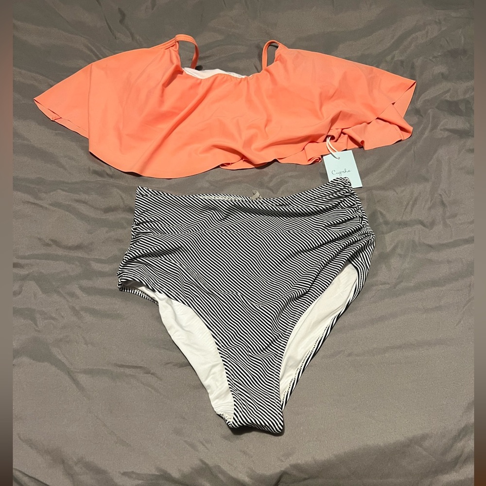CUPSHE bikini